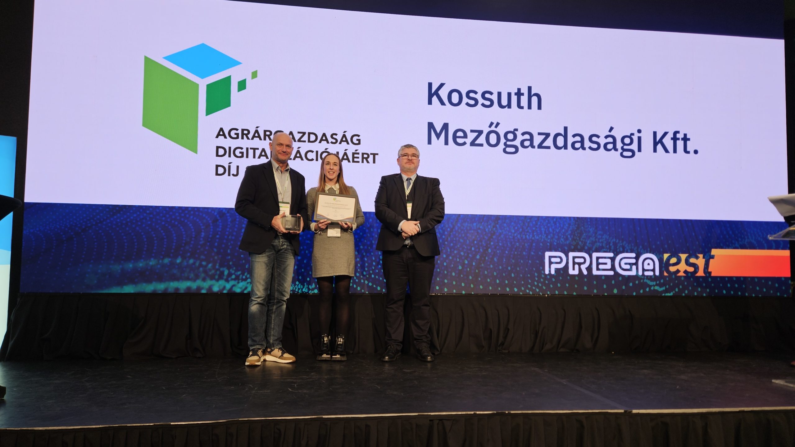 A Kossuth Mezőgazdasági Kft. családi együttműködéssel dolgozik: Kátai Zsolt és lánya, Kátai Lora