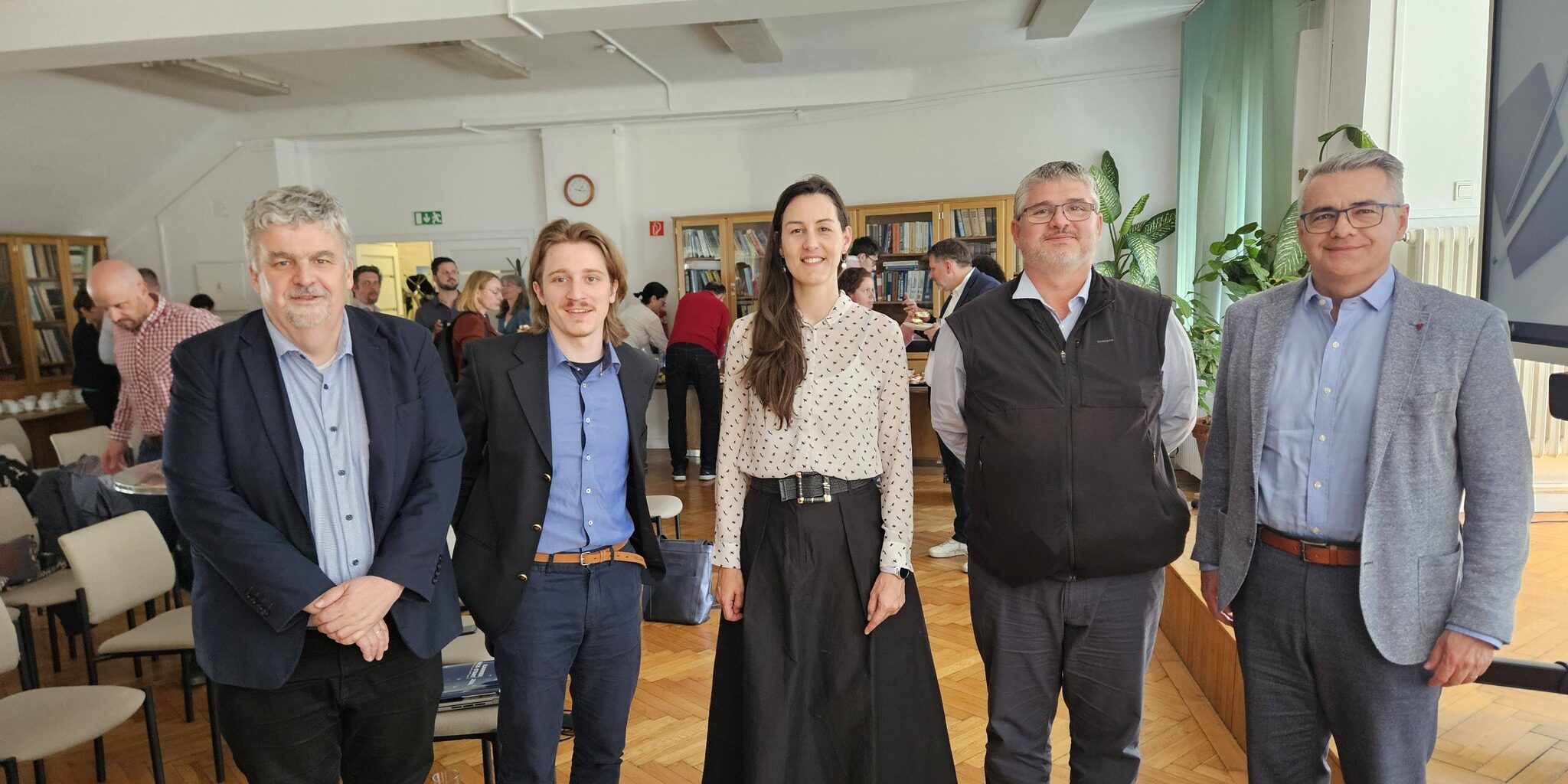 A mélyebb ismeretek átadása közben és után is jó volt a hangulat a közös AKI-MPÁE-MPGE szakmai programon